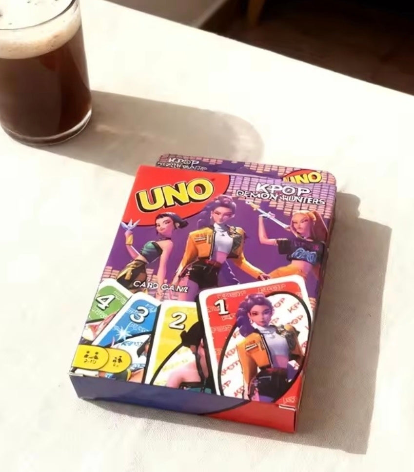 UNO K-POP – Le Jeu de Cartes des Fans